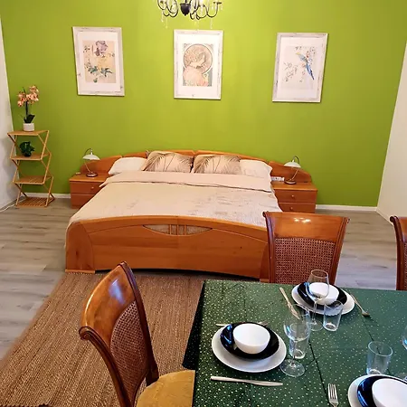 Lejlighed 2 Room's Family *